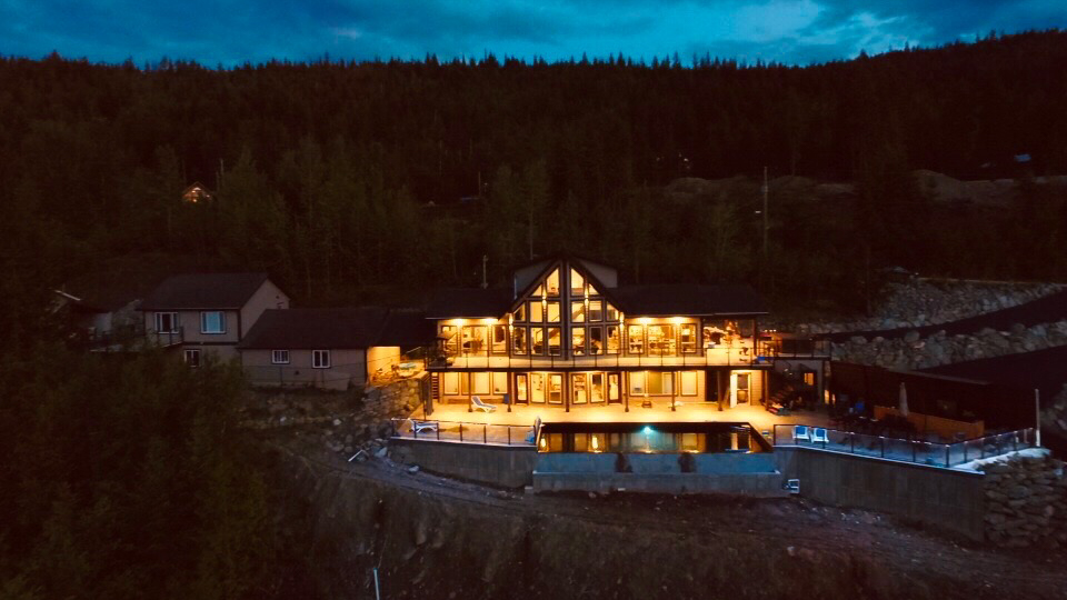 edits-2 shuswap blind bay custom home